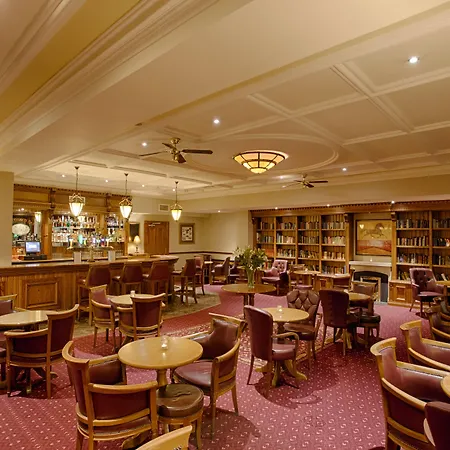 Ashdown Park 4* ゴリー