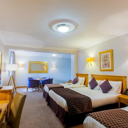 Hotel Ashdown Park 4*