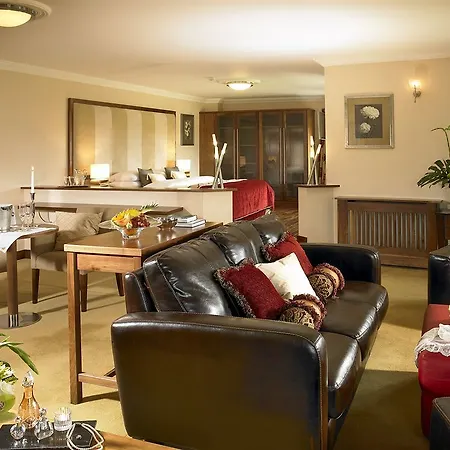 Ashdown Park Гори