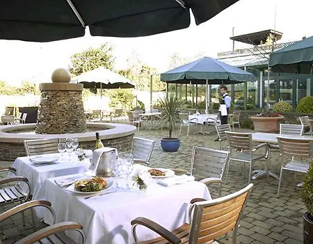 Hotel Ashdown Park